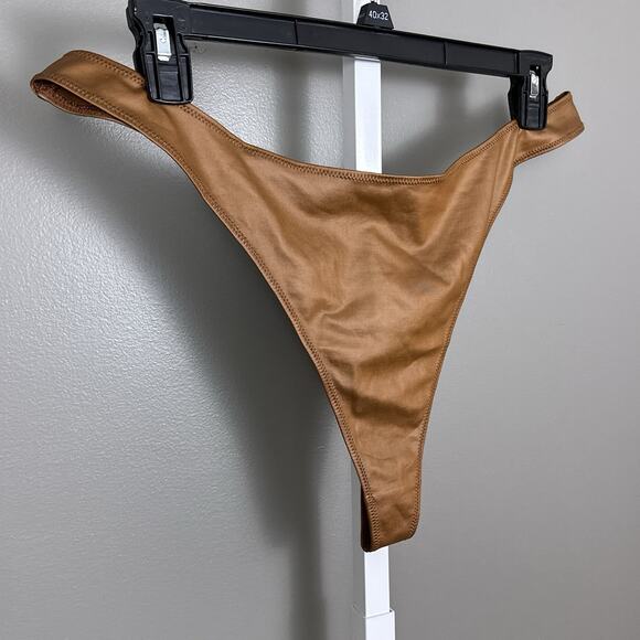 New SKIMS Wet Jersey Dipped Thong Panty Copper Plus Size 3X Panties New NWT - Picture 2 of 6